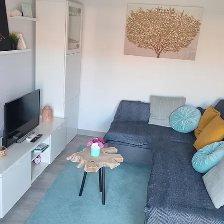 El Atico Azul Apartment *